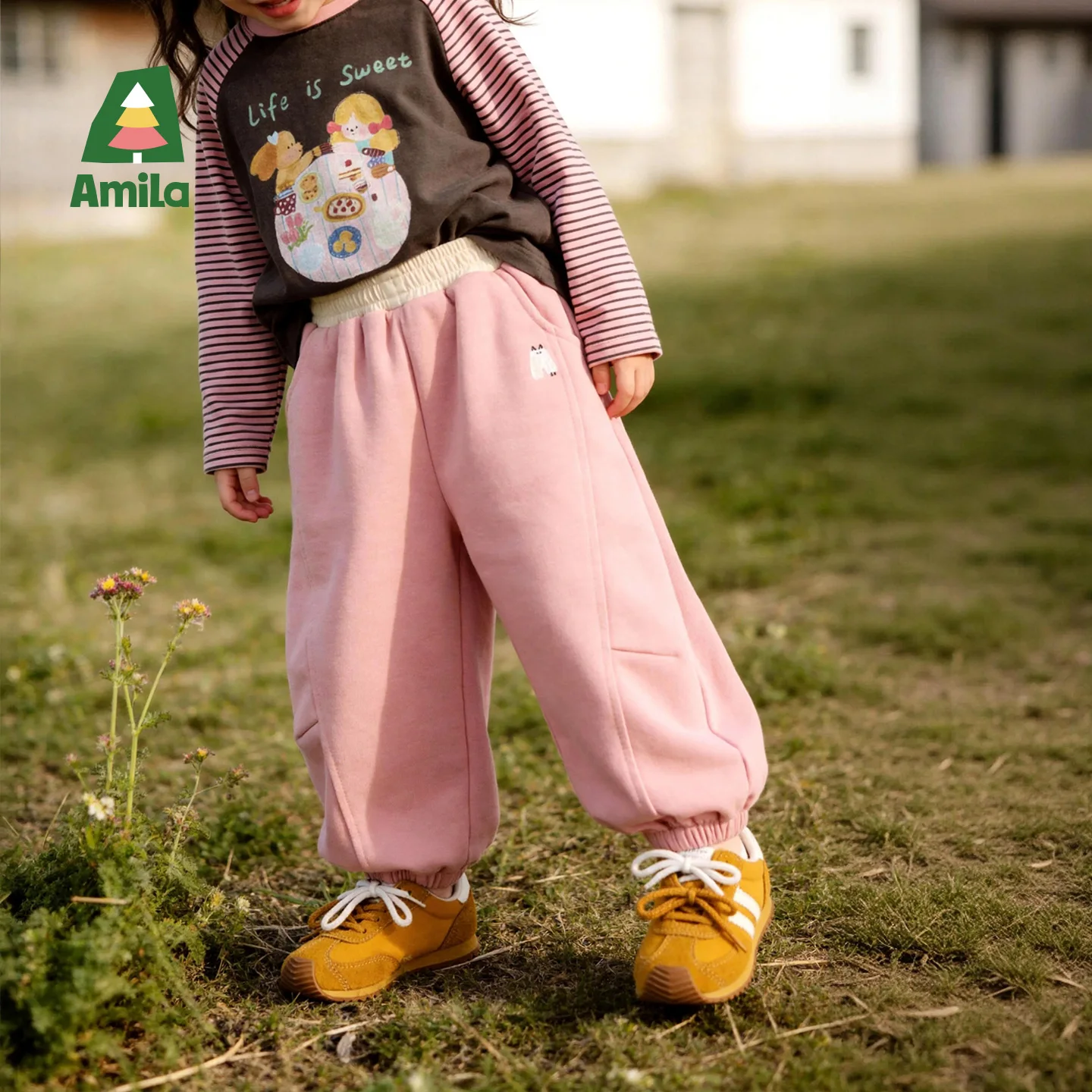 Amila 2026 Autumn New Kids Casual Pants Cuffed Sweatpants 3D Split Curved Knife Embroidery Fashion Comfortable Daily Long Pants