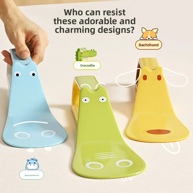 Cartoon Animal Shaped Bed Sheet Organizer Filling bed gaps, changing sheets, labor-saving mattress lifting and organizing fixtur