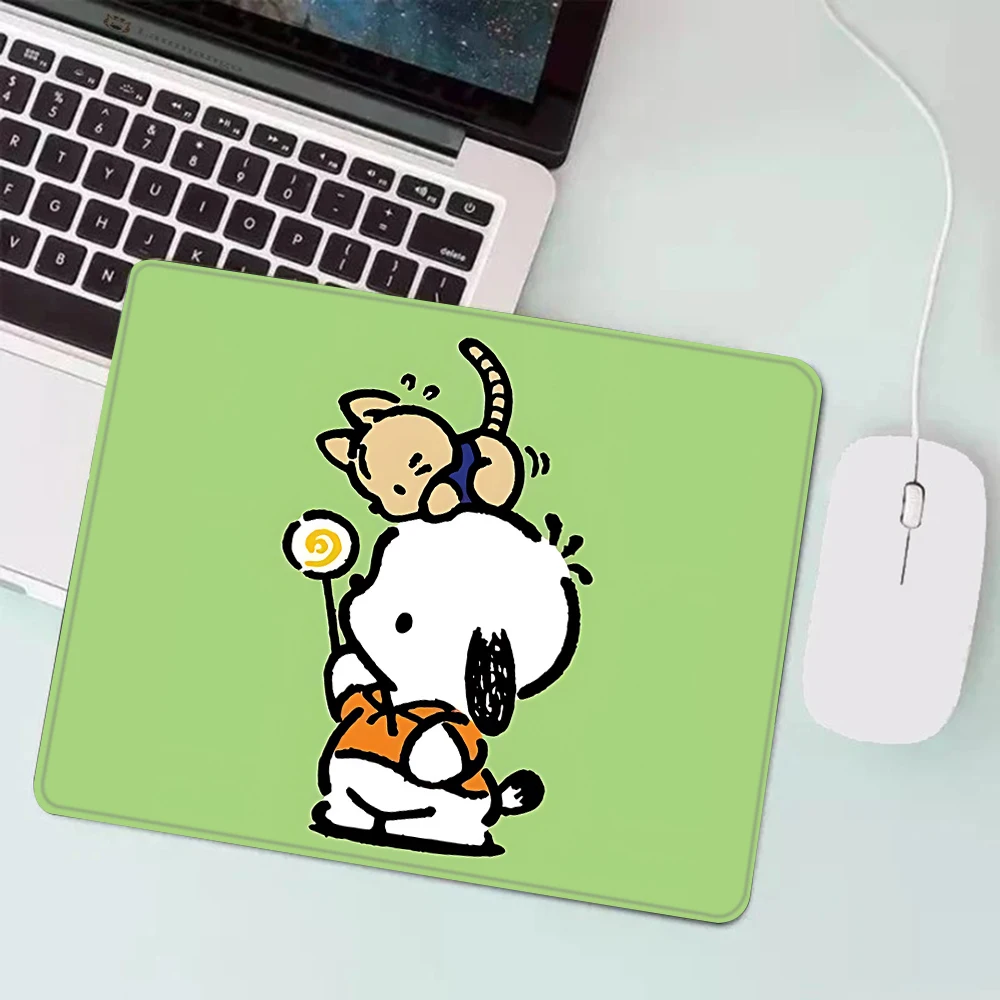 Bonito Pochacco Cartoon Gaming Mouse Pad, XS Pequeno Mousepad para PC Gamer, Decoração Desktop, Office Mouse Mat, Deskmat, Tapete