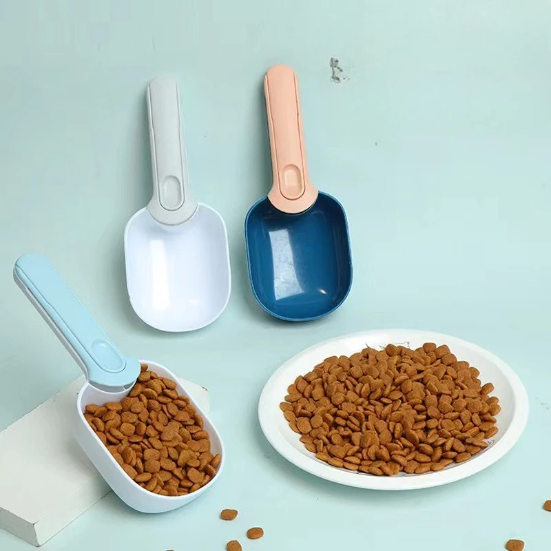 

Pet Feeding Spoon Sealing Clip Dog Food Scoop With Durable ABS Material And Ergonomic Design Pet Supplies