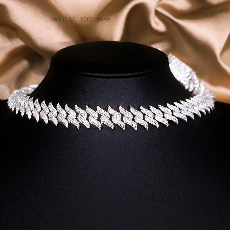 Heavier Chain Men Hip Hop Rock Style 13mm 18mm Width Spike Shape Gold Plated Cuban Link Chain Moissanite Necklace，
