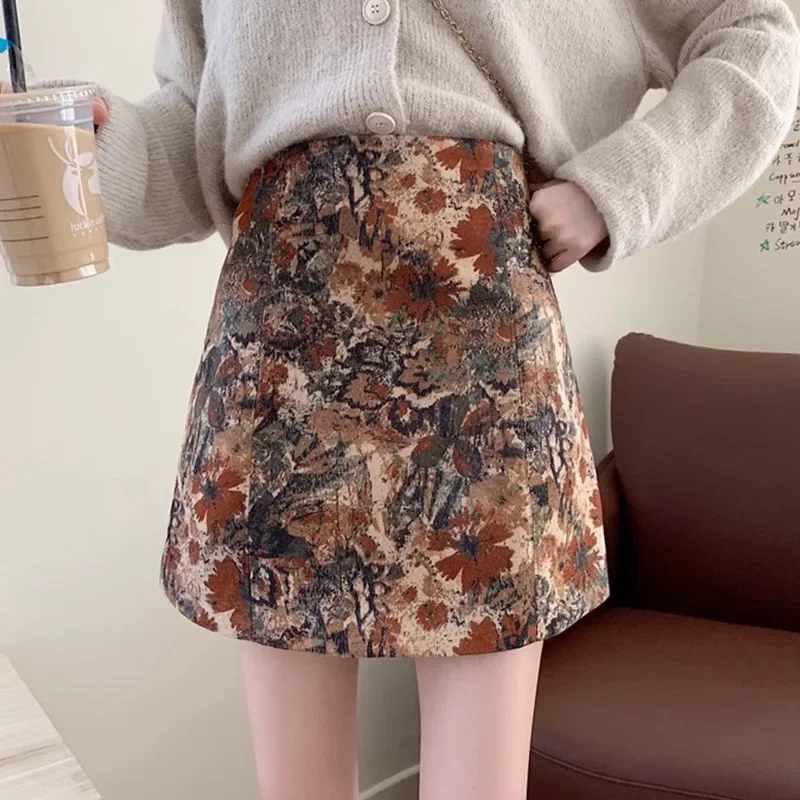 French retro oil painting print skirt women's autumn and winter new fashion temperament high waist slimming A-word hip skirt