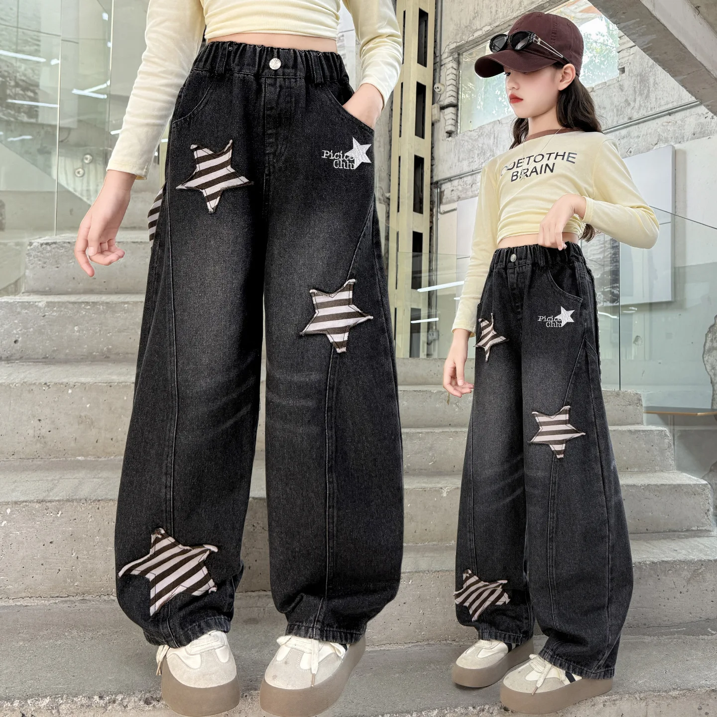 

Girls' Fashion Striped Pentagram Jeans Autumn 2025 New Big Girls American Trendy Straight Leg Pants Children's Loose Trousers