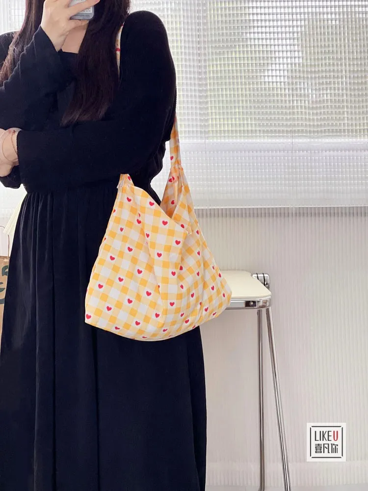 Fashion Design Love Lattice Shoulder Crossbody Bag Simple Literature Large Capacity Flower Peplum Canvas Bag Female