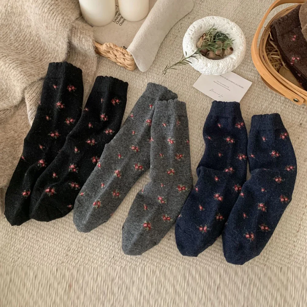 

Women's Cute Flower Print Wool Socks Thermal Winter Warm Fuffy Funny Kawaii Cartoon Christmas Gift Floor Socks