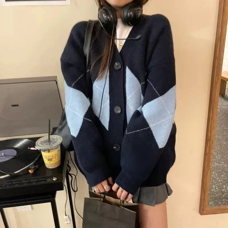 

V-neck Long Sleeve Printing Knitted Cardigan Sweater Women Casual Loose Botton Women Sweaters Coat Winter Clothes 2025