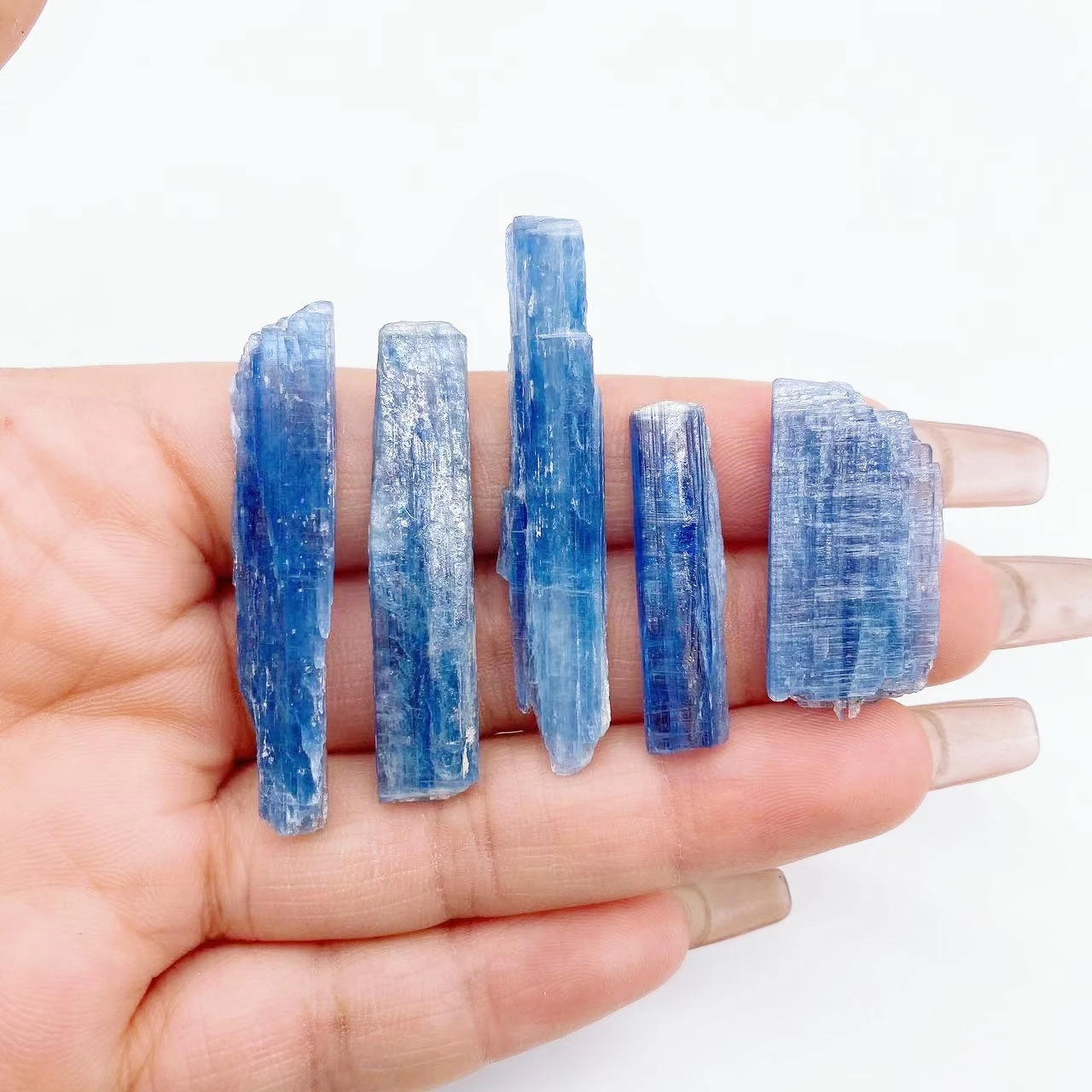 Striscia di cianite naturale cristallo di quarzo blu pietra grezza campione minerale guarigione Reiki cristalli di pietre preziose fai da te Chip decorazioni per la casa regalo