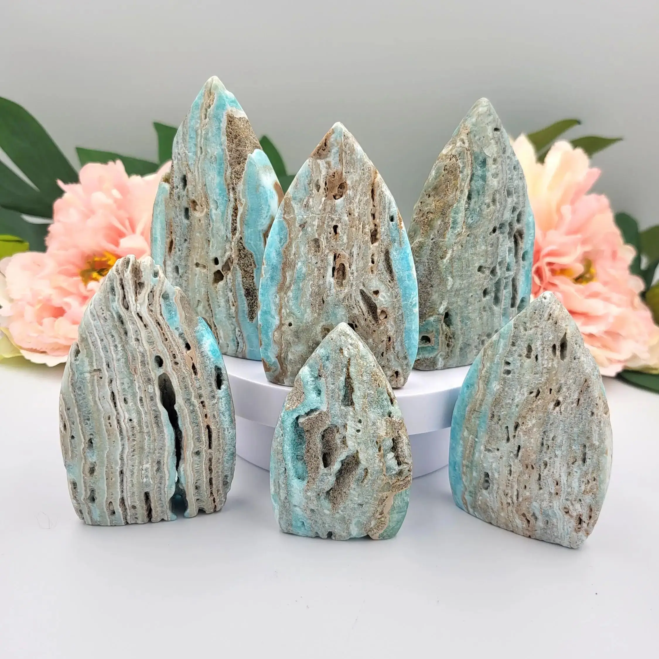 

1pc Hemimorphite Crystal Freeform - Blue-White Wave Self-Standing Stone & Unique Crystal Gift for Meditation Lovers, Home Decor