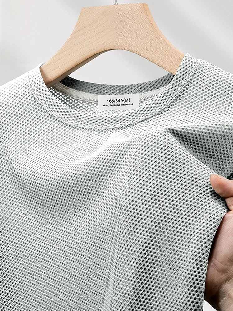 

Мужская летняя футболка из ледяного шелка: модная, дышащая, быстросохнущая, с охлаждающим эффектом, свободного кроя, с круглым вырезом