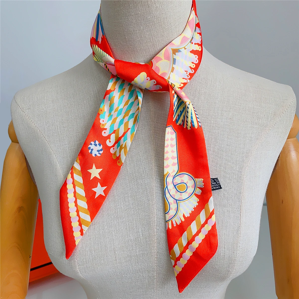 Marke Design Twill 100% Seide Schal Luxus Mode Schal Frauen Foulard Dünne Tasche Schals Neue Heiße Halstuch Haar Stirnband – Detail 12