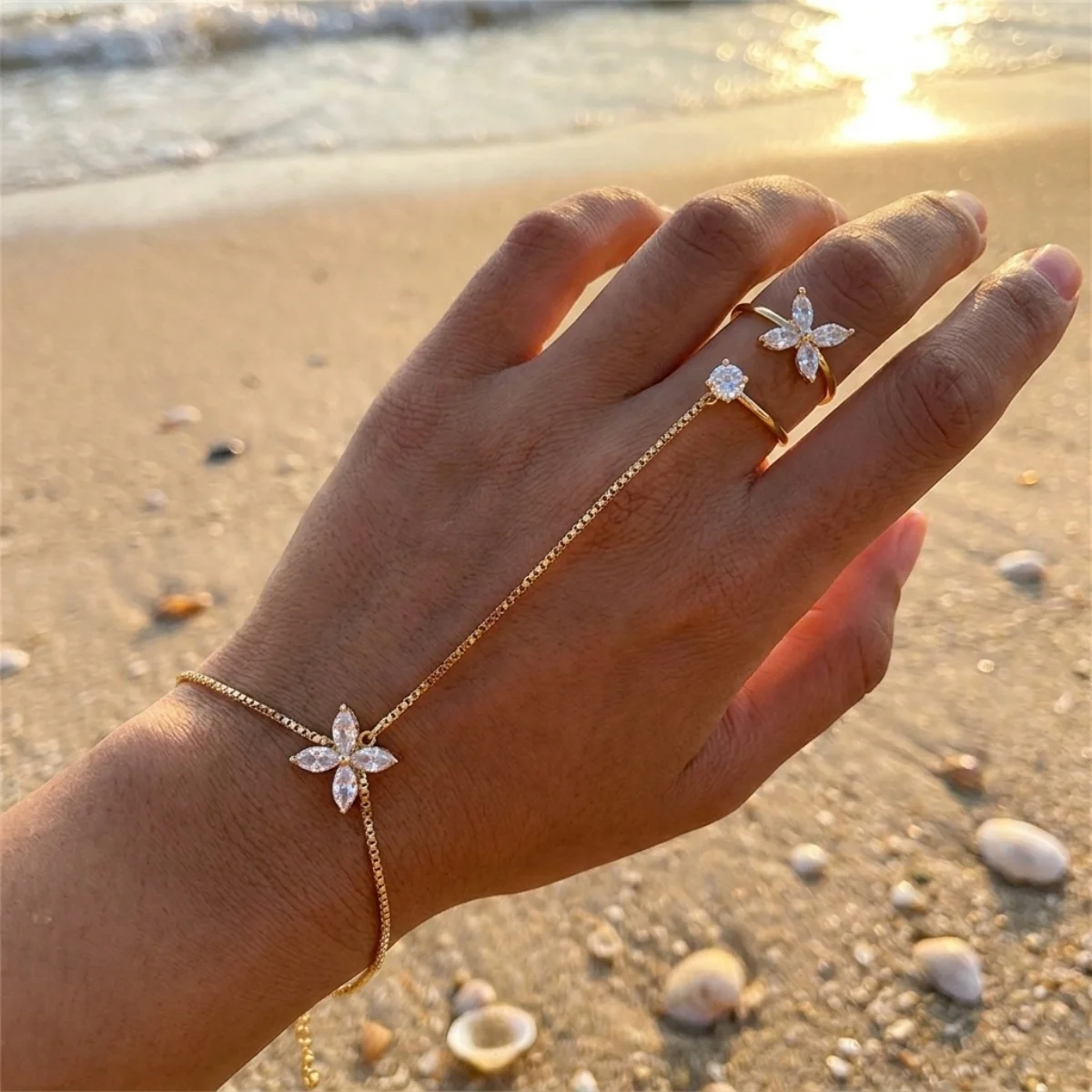Funkelnde Zirkon-Schmetterlings-Blumen-Fingerketten-Armbänder für Damen und Herren, elegante, modische Tier- und Blumen-Ringarmreifen, zierlicher Schmuck – Detail 7