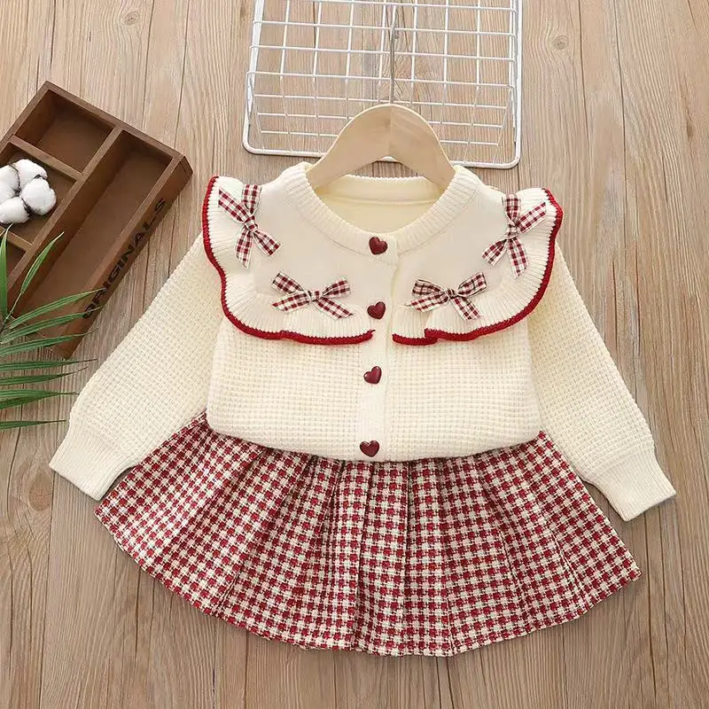 

2025New Spring Autumn Girls 2Pcs Heart Pattern Clothing Set with Lapel Design Cute Knit Shirt And Skirt Outfit for Kids Aged 1-7