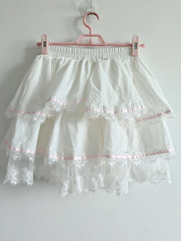 Mini jupes mignonnes pour filles douces, garniture en dentelle, décoration de nœud, taille élastique, short de style Lolita, vêtements Kawaii, été