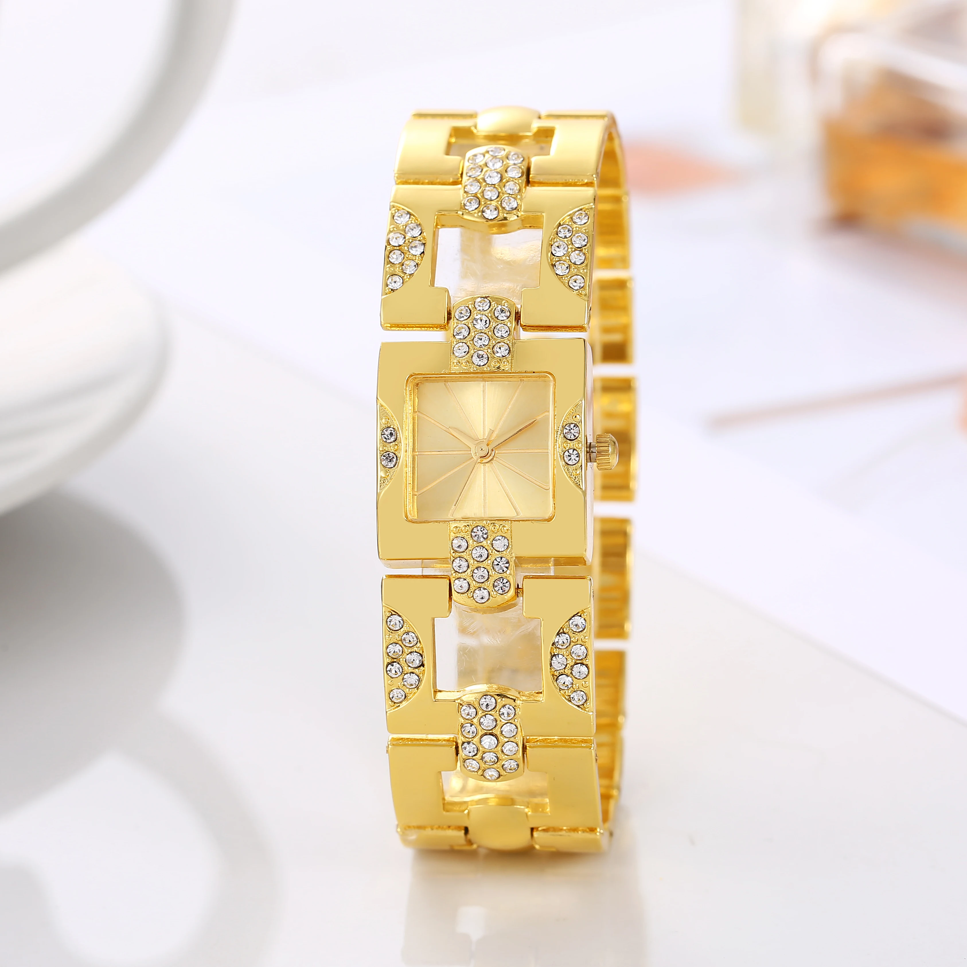 Retro alloy set temperament women's bracelet watch square bar nail full diamond quartz women's watch steel strip