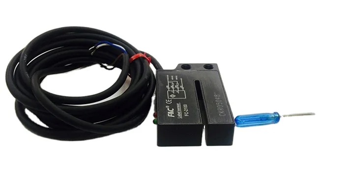 High Precision 0.5mm Photoelectric Sensor Labeling Machine