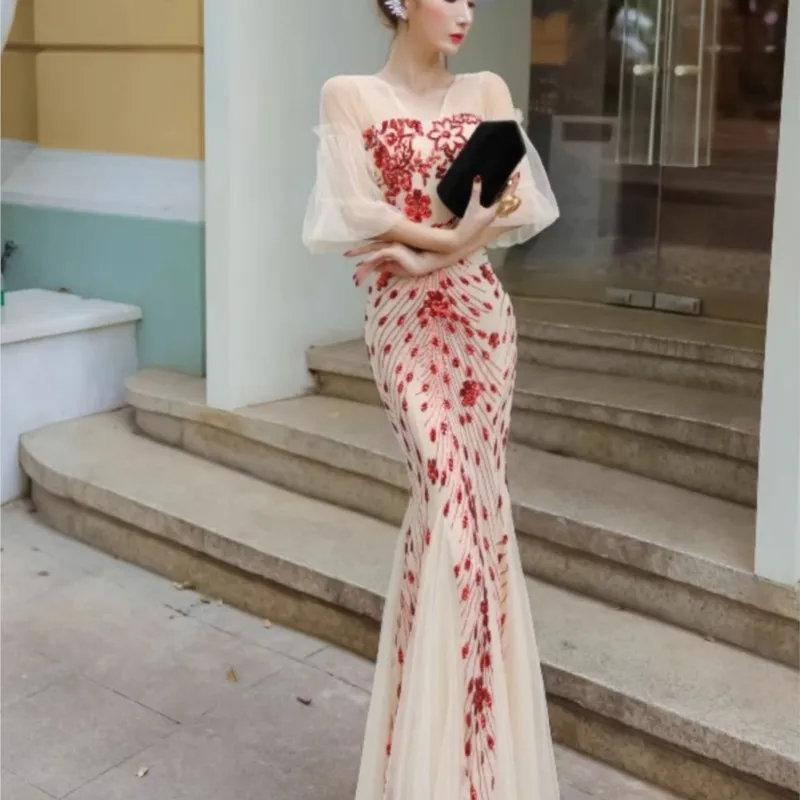 

Hepburn style banqueting lady light luxury mesh sequin fishtail dress