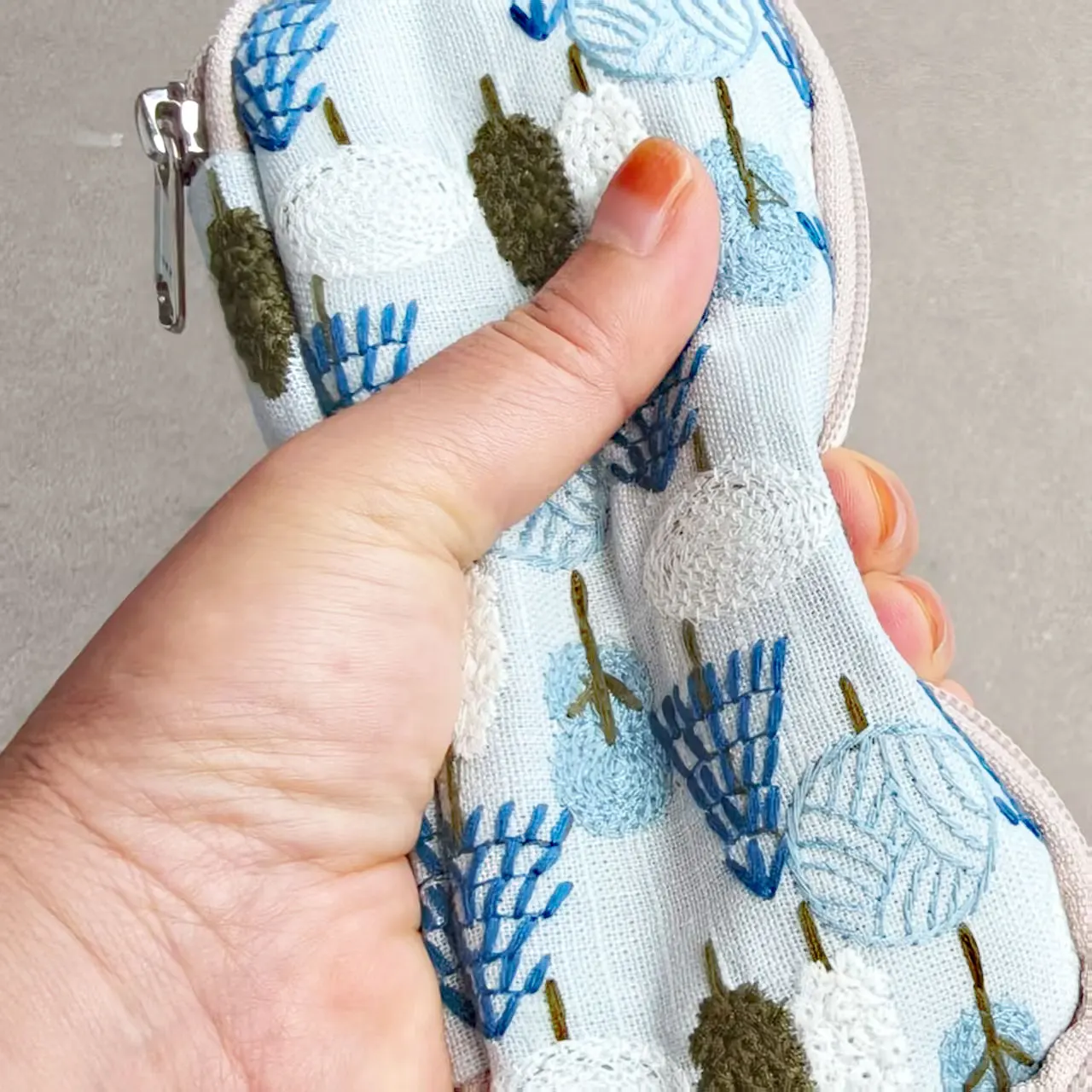 3-Pack Pure Cotton Embroidery Pen Bags Set with Zipper Portable Fresh Design Stationery Storage Organizer