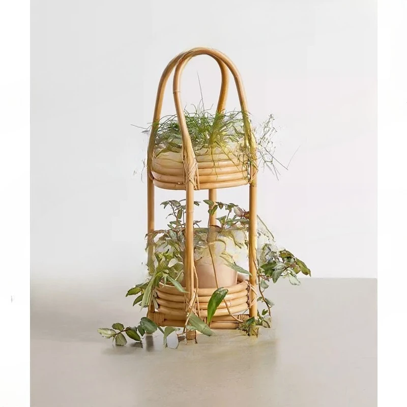 Rattan-Blumenständer, handgefertigt, natürliches indonesisches Rattan, klappbares Regal, einfaches Homestay-Doppelschicht-Aufbewahrungsregal im japanischen Stil