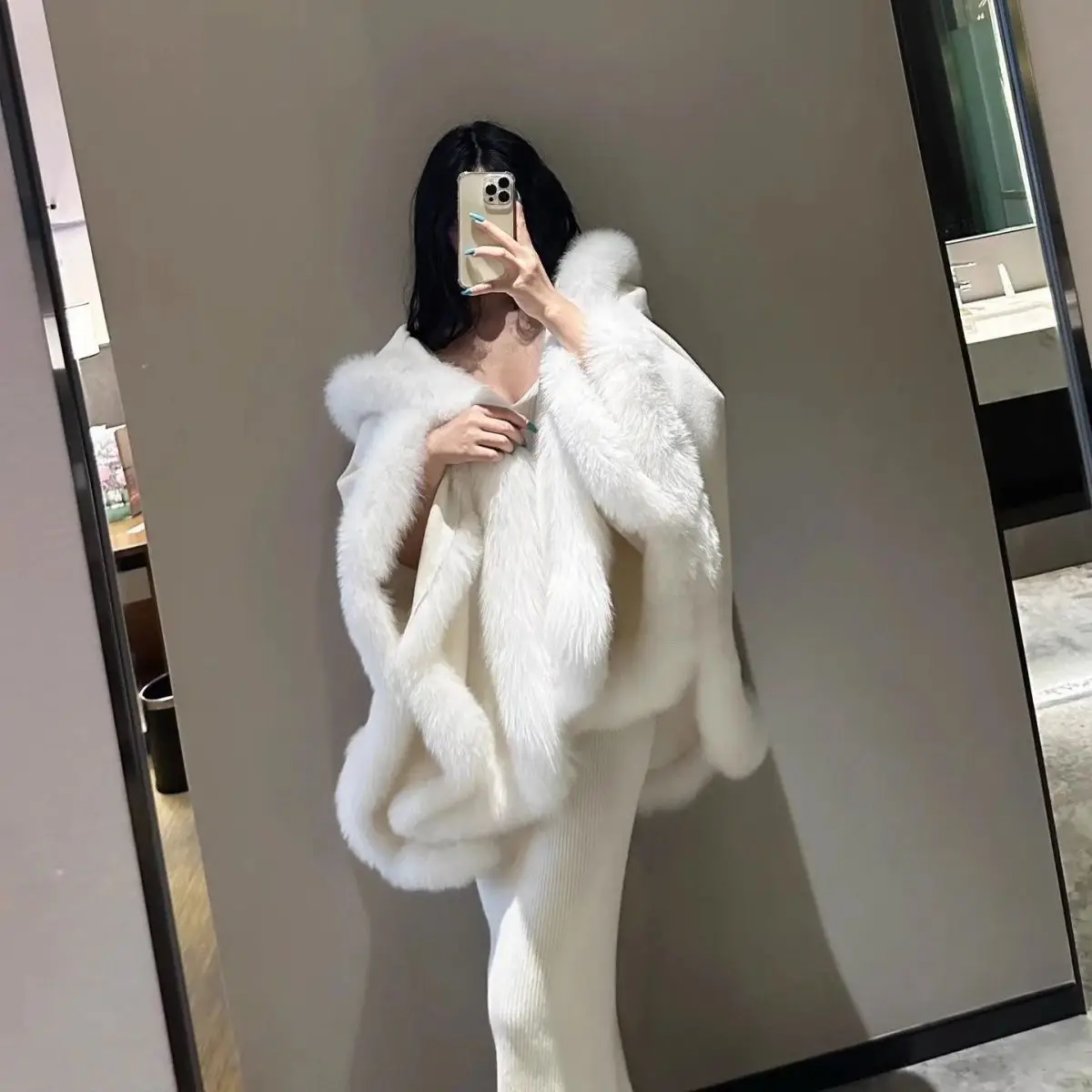 Luxury Faux Mink Fur Collar Hooded Cape Coat Imitation Fox Hair Fluffy Jacket Shawl Jacket Flocking Cloak Cardigan Poncho Tops