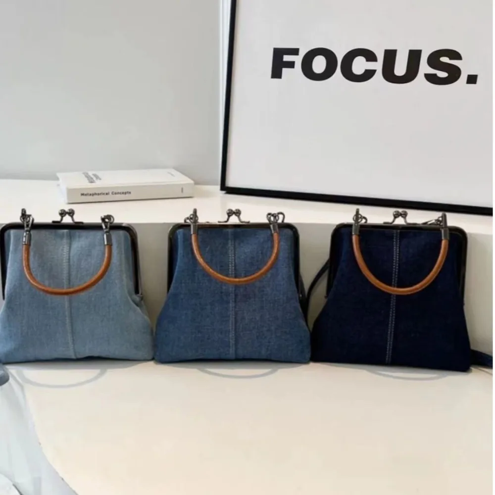 

New Vintage Style Women Handbag Fashionable Versatile Designer Shoulder Bag Navy Blue Ladys Denim Purses Crossbody Bags