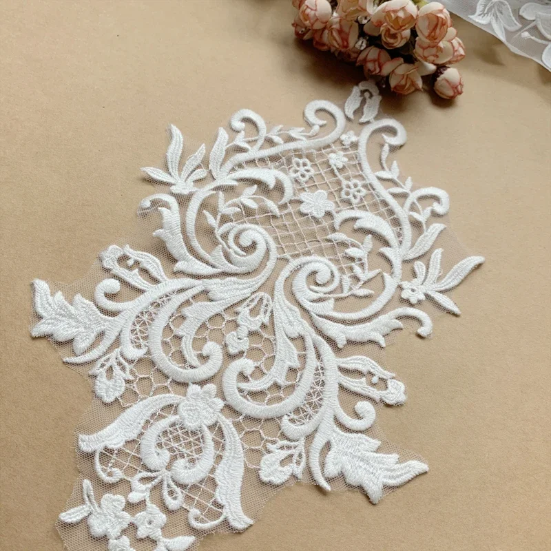 2PCS Grid Pattern Embroidery Embroidered Lace Leaf Flowers Patch Handmade DIY Wedding Dress Chest Backs Accessories RS4163