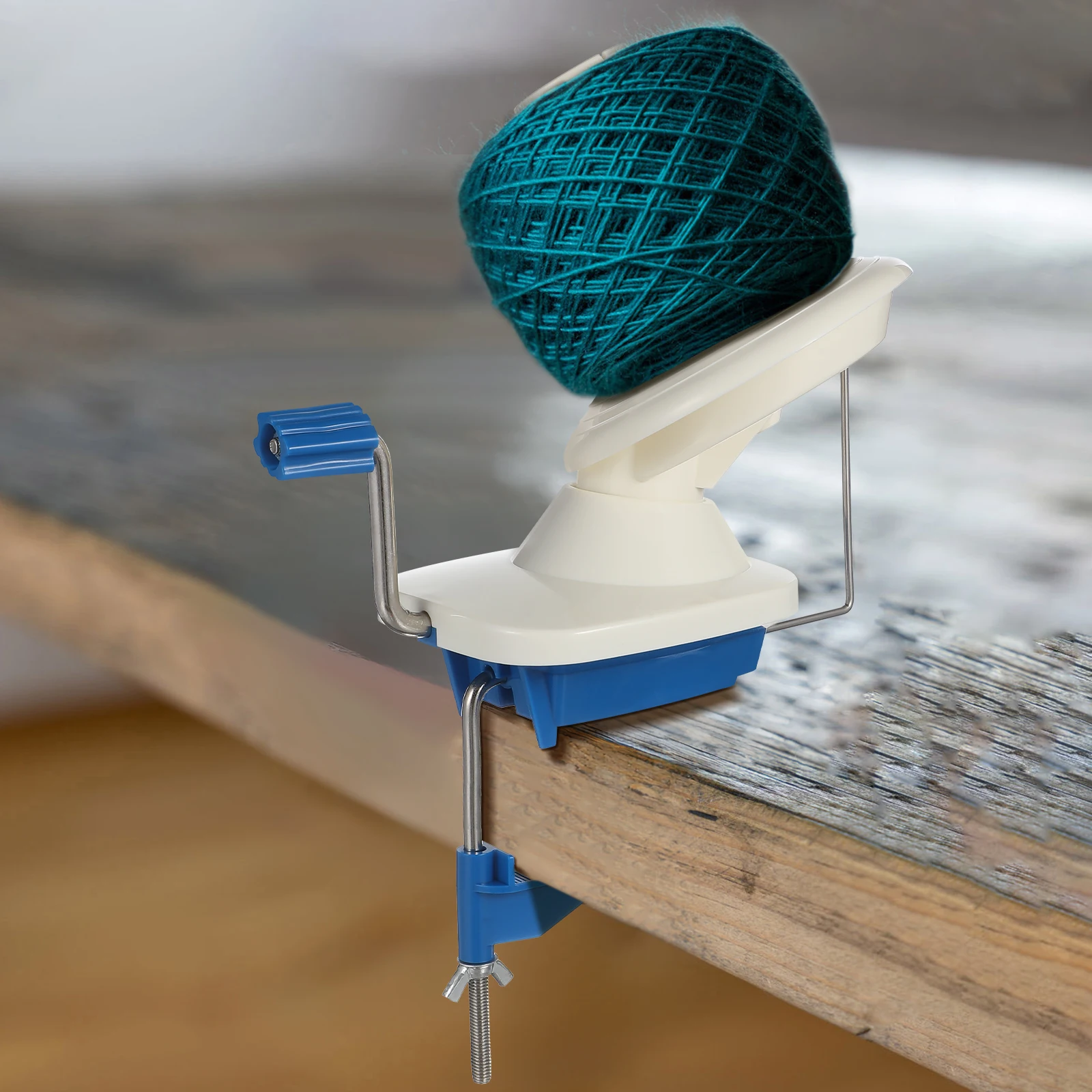 Sturdy Hand Operated Plastic Compact Ball Winder for Crocheting Knitting String Swift Winding Machine Tool Portable Rack Hand