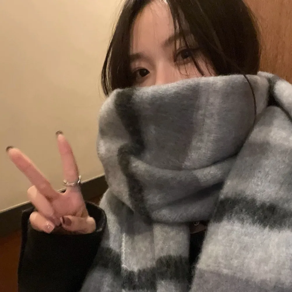 

New Winter Thick Warm Scarf Women Fashion Cashmere Shawl Wraps Rainbow Colorful Striped Scarf Hairy Tassels Scarf