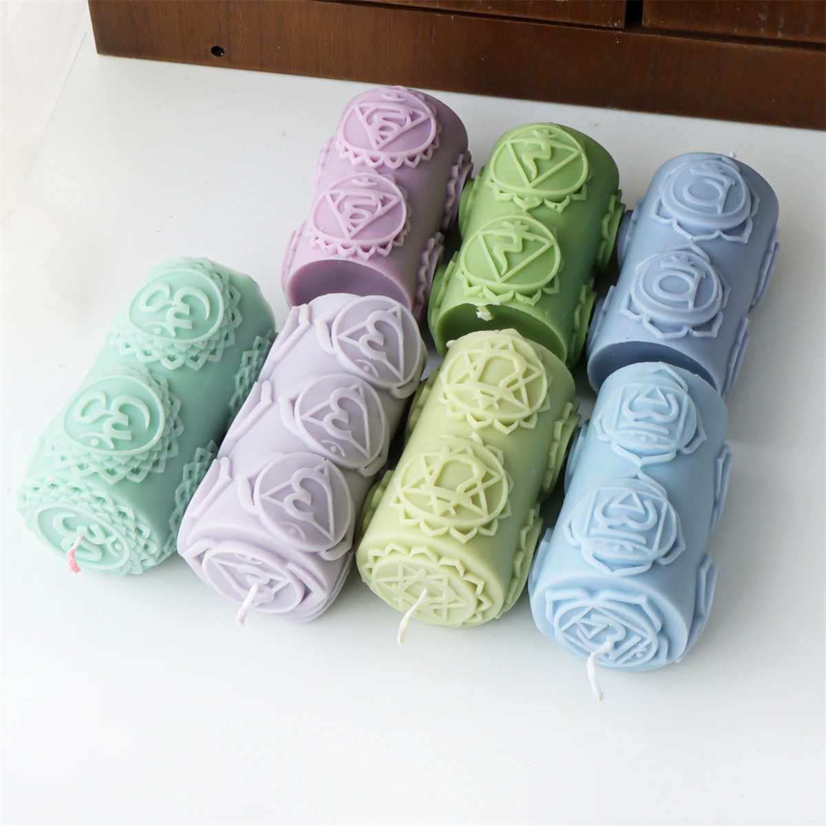 Chakras Pillar Silicone Candle Mold DIY Cylinder Chakras Spiritual Candle Mold Handmade Geometry Pillar Soap Plaster Making Mold