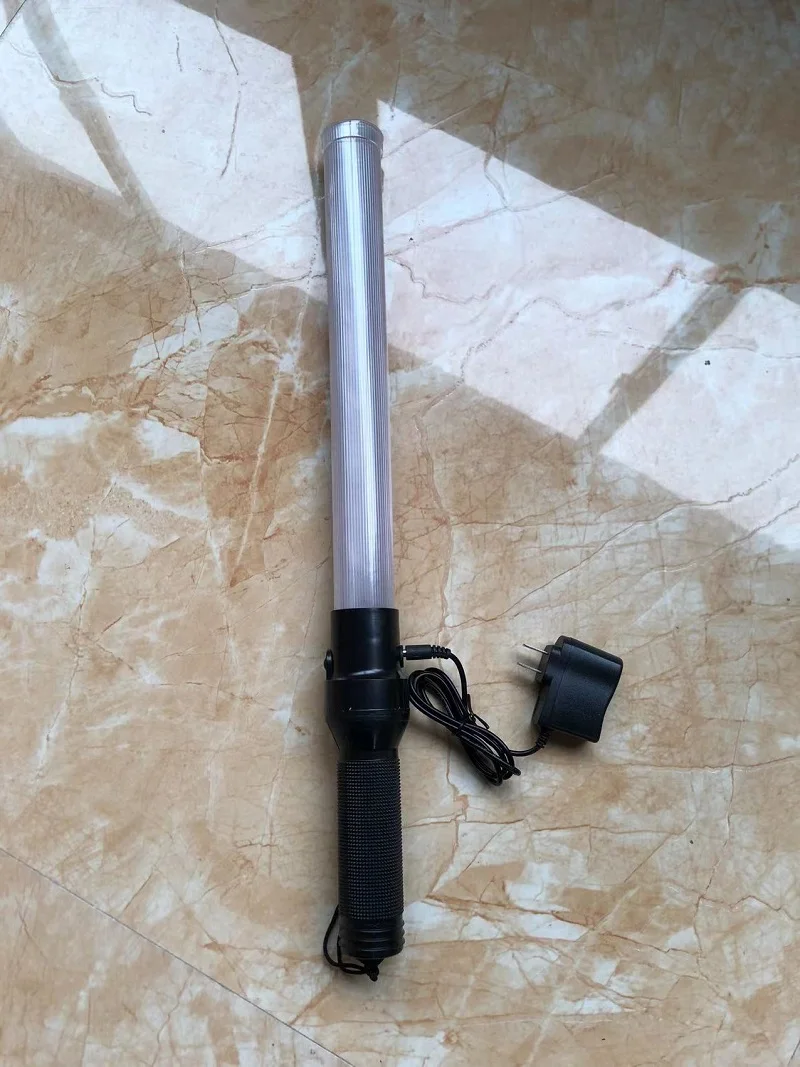 Recarregável LED piscando, Road Traffic Signal, Warning Wand, PVC, Double Color, Polícia Ref Baton, Safety Command Tool, 54 centímetros