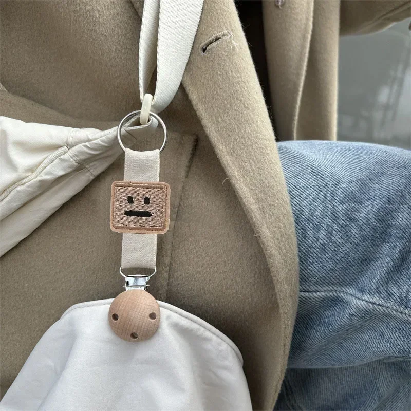 

Hat Clip for Travel on Bag Universal Sun Hat Holder for Adults Anti Loss Hat Clip for Bag Outdoor Accessory for Vacation Use