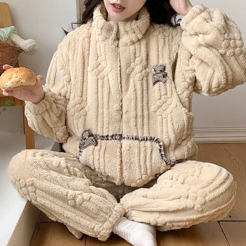 

Maternity Pajamas Autumn and Winter Coral Fleece Nursing Clothes After Delivery Intensification Flannel Lactation Loungewear Set