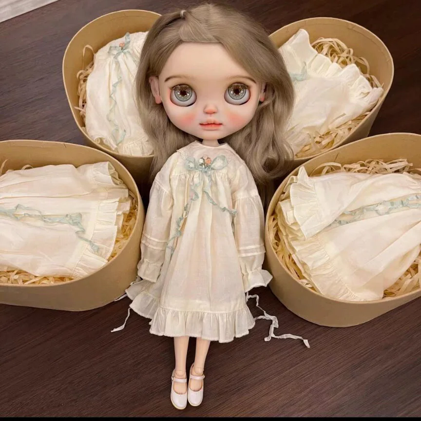 2024 Vintage style 1pcs Blythe beige one-piece dress 1/6 30cm(Fit for Pullip,Ob22/24/26, Licca)