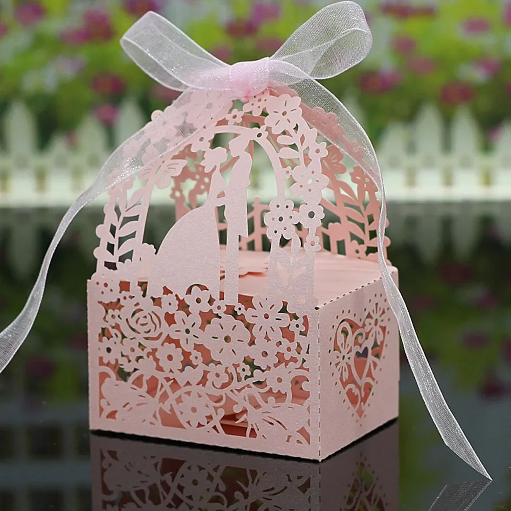 20pcs/pack Romantic Laser Cut Wedding Candy Box Bride Groom Carved Pattern Wedding Box Gift Box 250gsm Shiny Paper Wedding Favor