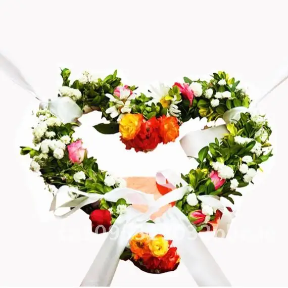 

Valentine's Day Wreath Heart Shaped Support DIY Holiday Atmosphere Love Heart Shaped Wreath