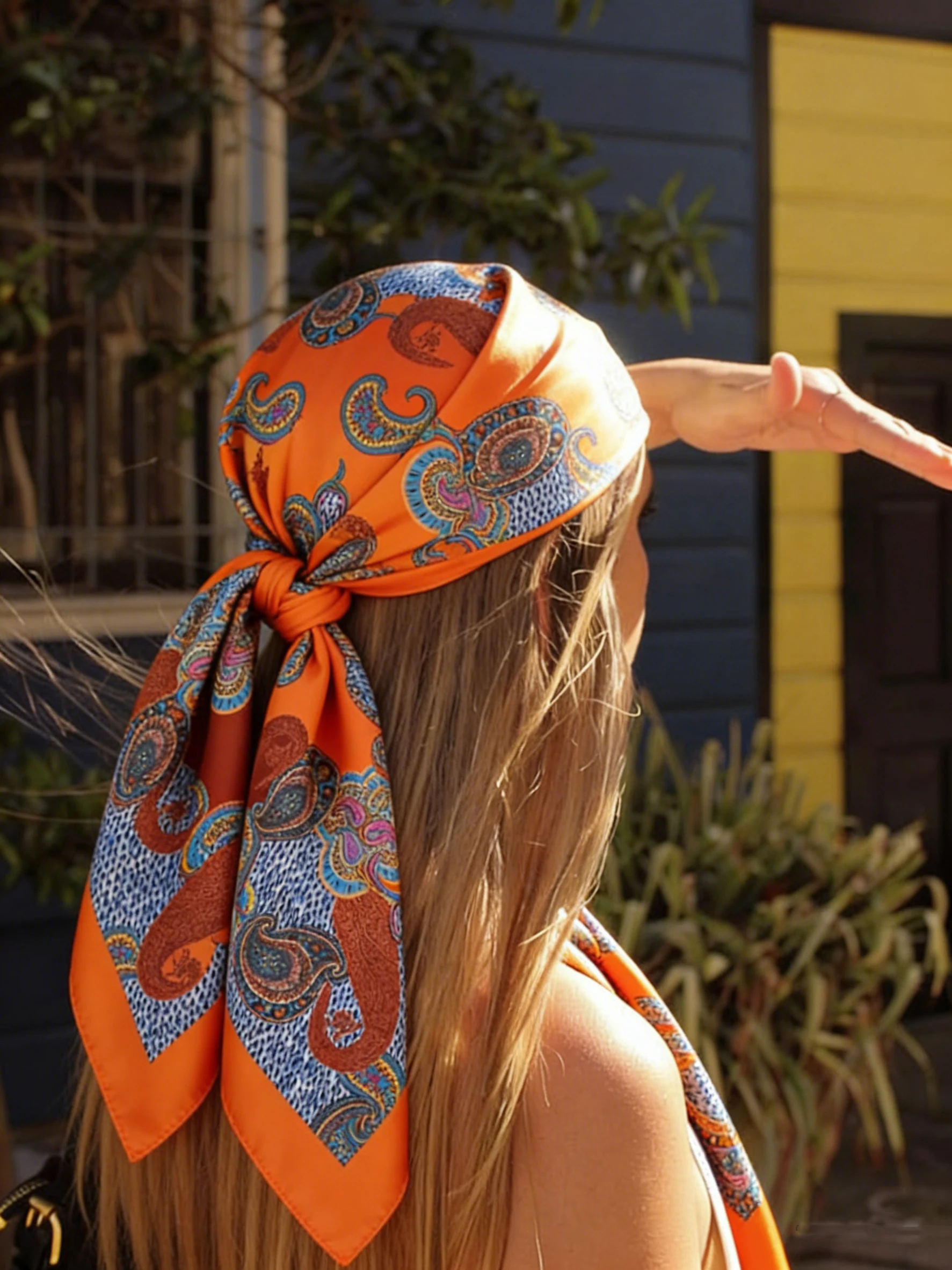 

Vintage Paisley Print Square Silk Scarf for Women 90CM Large Headscarf Bandana Soft Hair Wrap Daily Office Shawl Beach Accessory