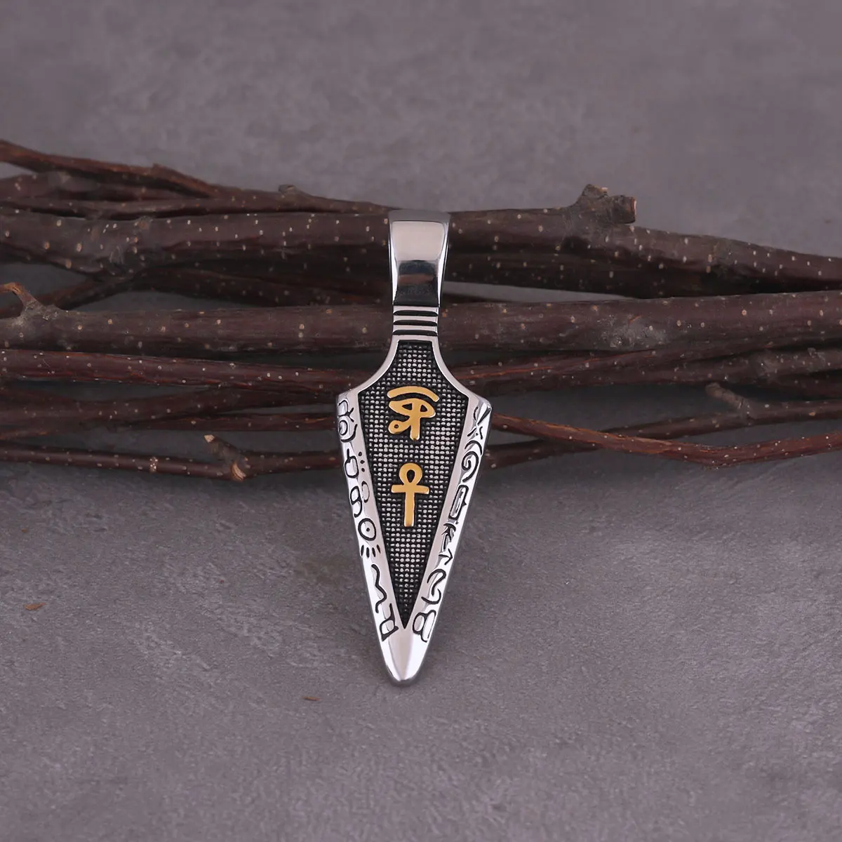 Viking Rune Spear Pendant Necklace Men\'s Punk Hip Hop Stainless Steel Gold Black Color Eye of Horus Amulet Necklace Jewelry