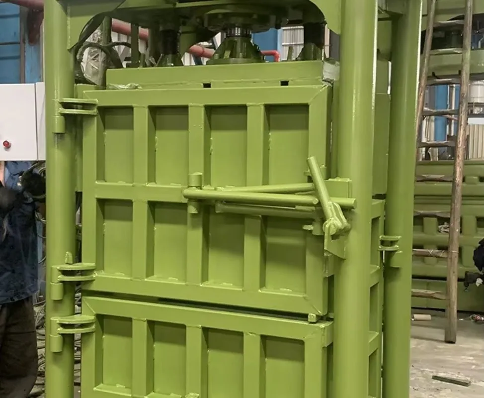 Industrial Vertical Hydraulic Baler 40 Ton for Cardboard Plastic Scrap Metal Can Waste Compactor Unit