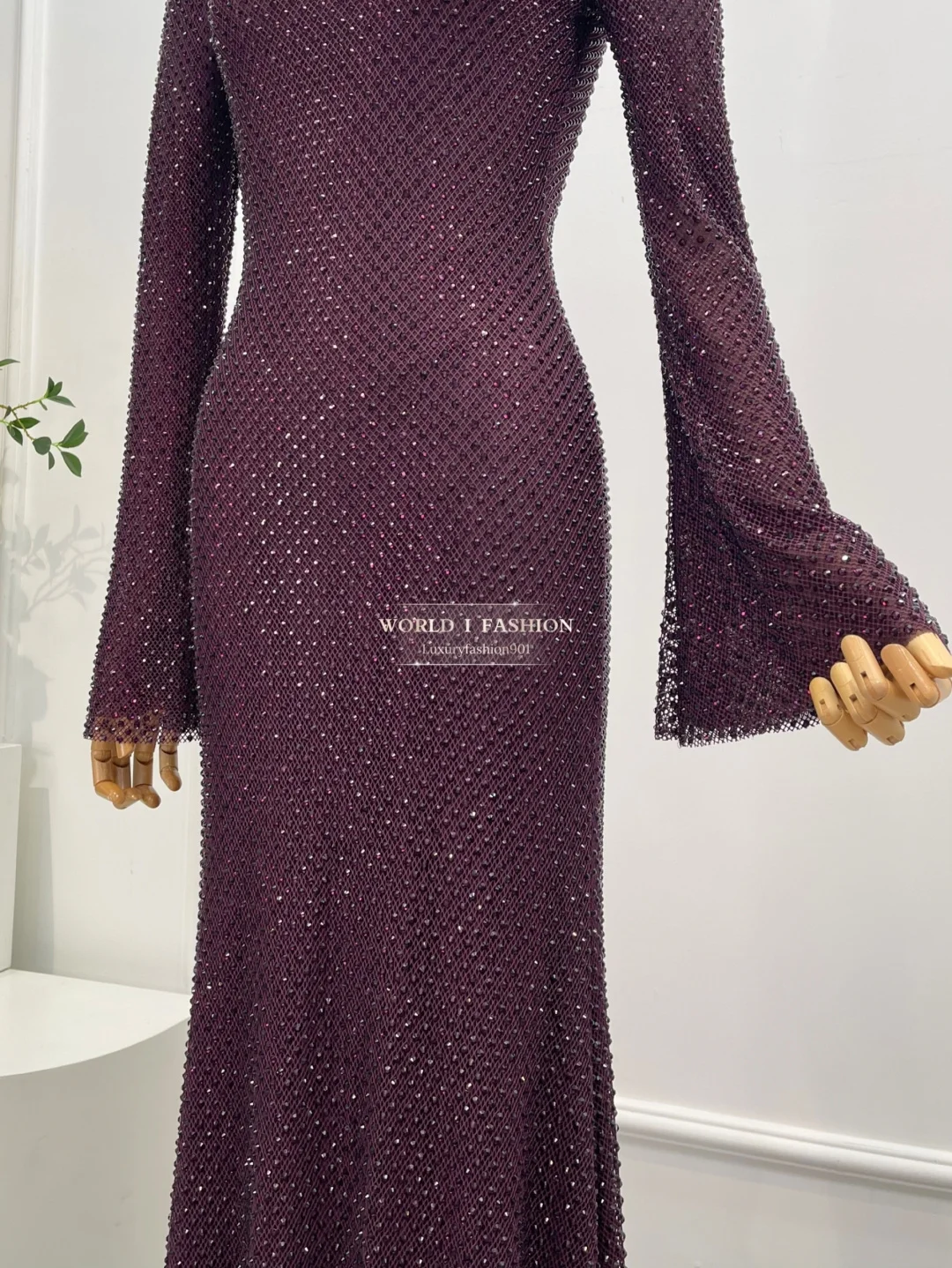 

Elegant Women's Long Sleeve Diamonds Pressed Midi Dress