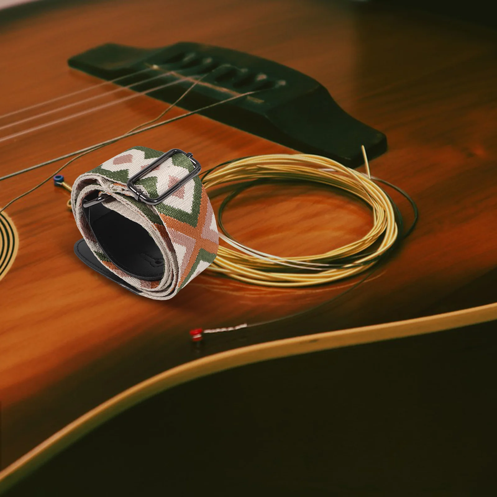 

Vintage Boho Guitar Strap Adjustable Wide Shoulder Belt for Acoustic Electric Guitars Ukulele Decorative Embroidered Comfort