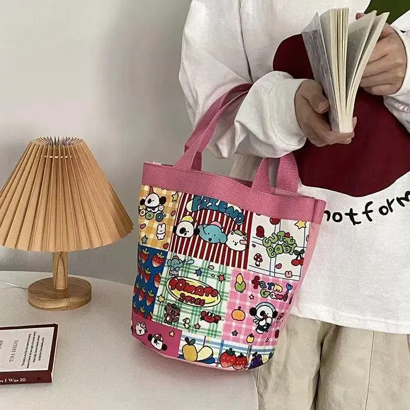 Schattige Illustratie Emmer Draagbare Koreaanse Stijl Meisje Hart Mama Lunch Tas Werk Kleine Tas Kinderen Leuke Graffiti Canvas Tas