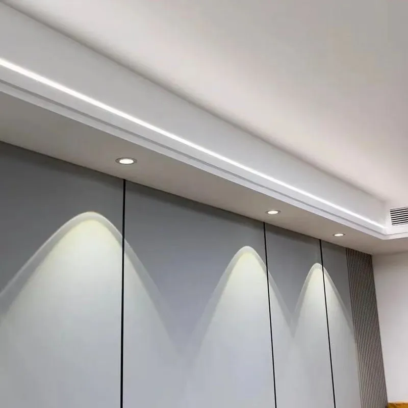 

Integrated gypsum ceiling living room installation downlight spotlight