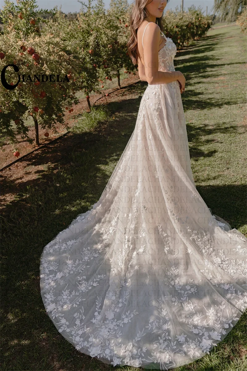Elegant A Line Wedding Dresses Appliques Lace Spaghetti Strap Pleat Court Train Customised Vestido De Casamento
