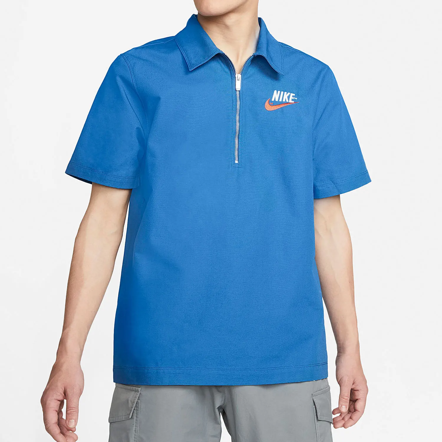 

Мужская футболка Nike Originals с коротким рукавом и воротником на молнии DM5284-407