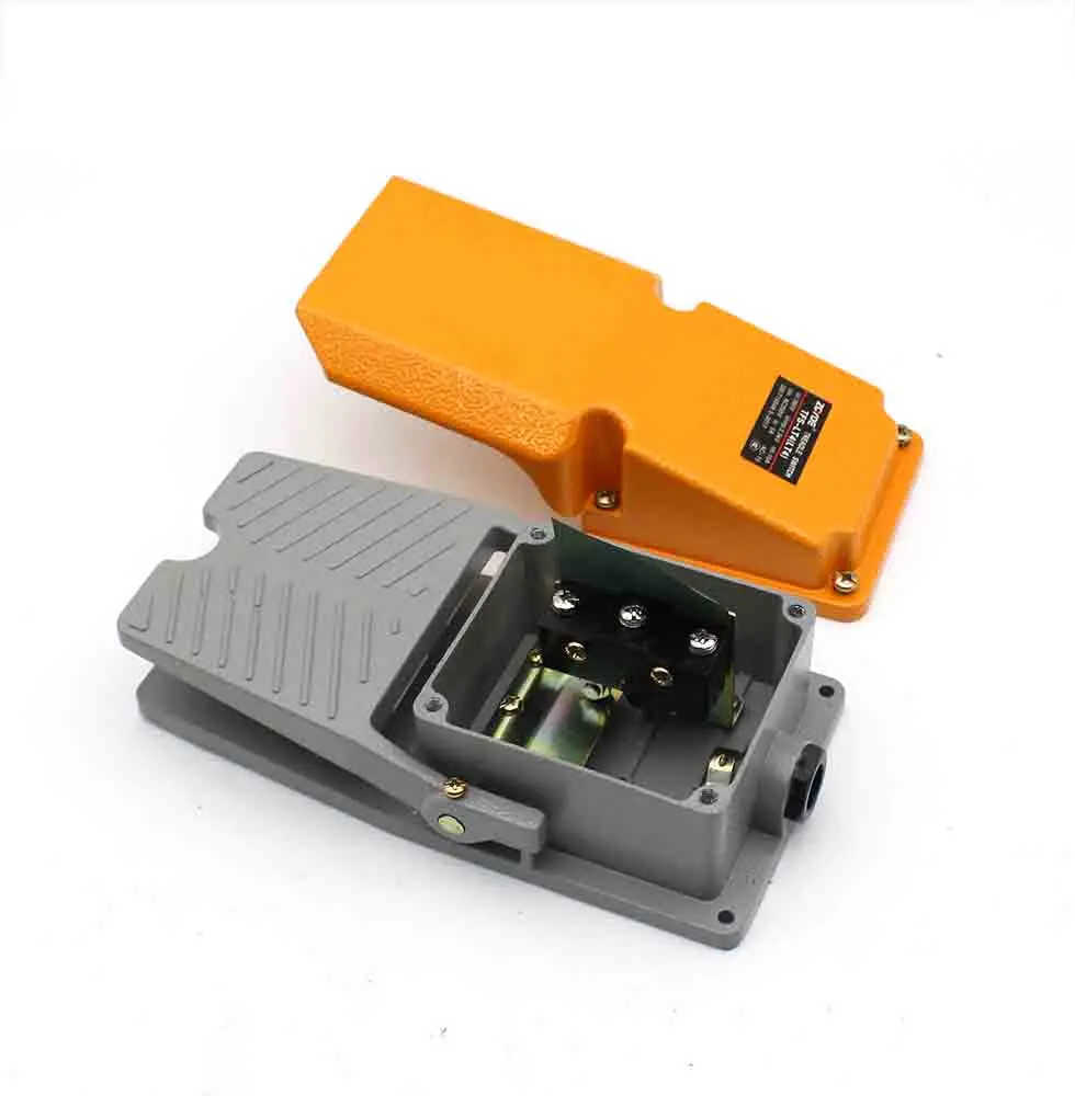 LT4 Foot Switch Aluminum Housing Foot Switch, Used for Machine Tool Self Reset Control Switch Silver Contact 15A