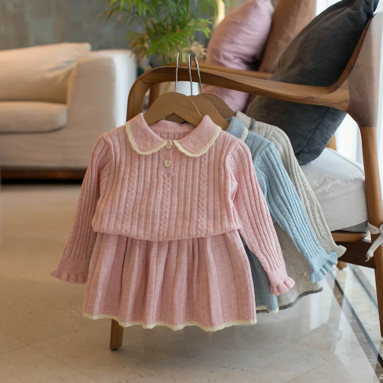2026 Autumn Girls Sweater Solid Knitwear Turn Down Collar Knit pullover And Pleated Skirt Suit