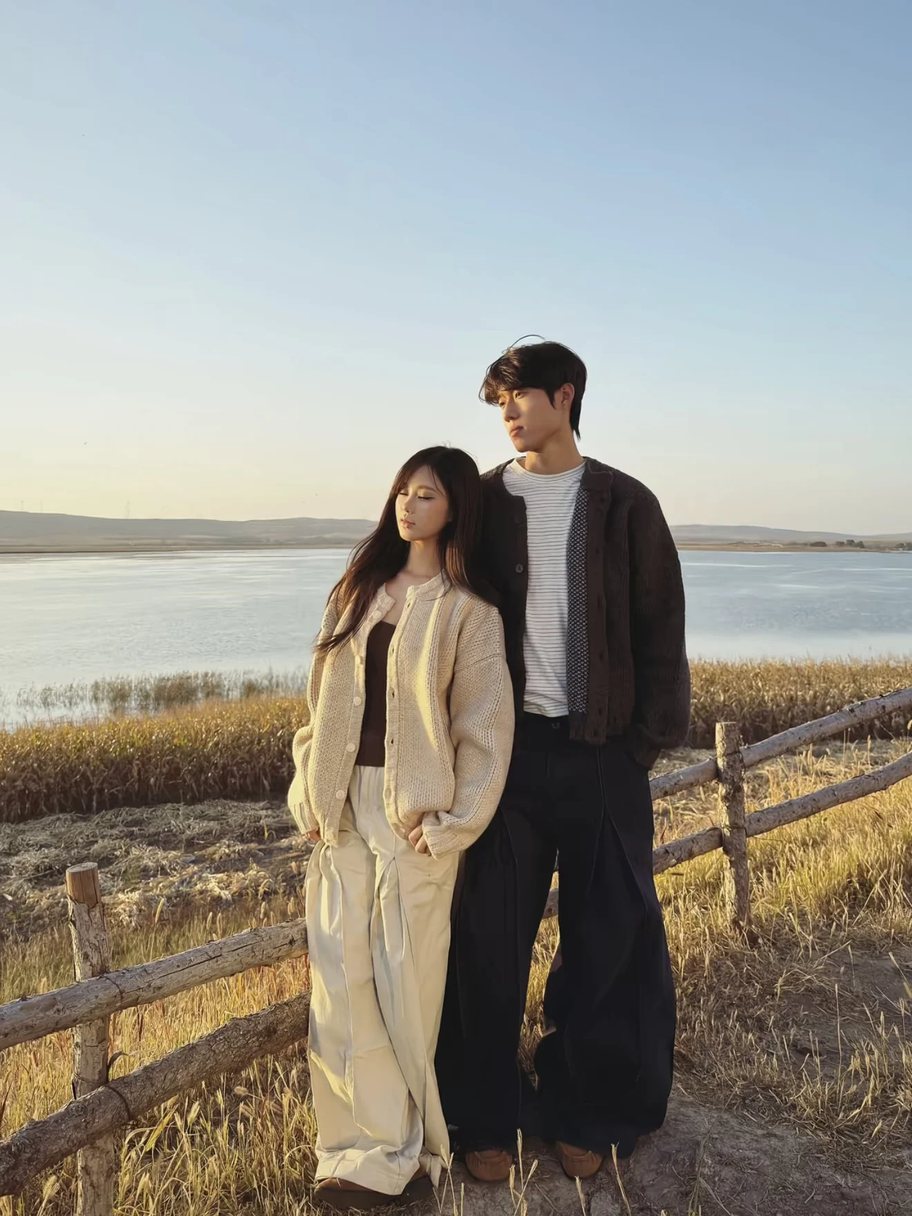 アメリカンレトロ油絵とピースボタンニットオープンカーディガン男女兼用秋冬ラウンドネック万能レイジーセーター...