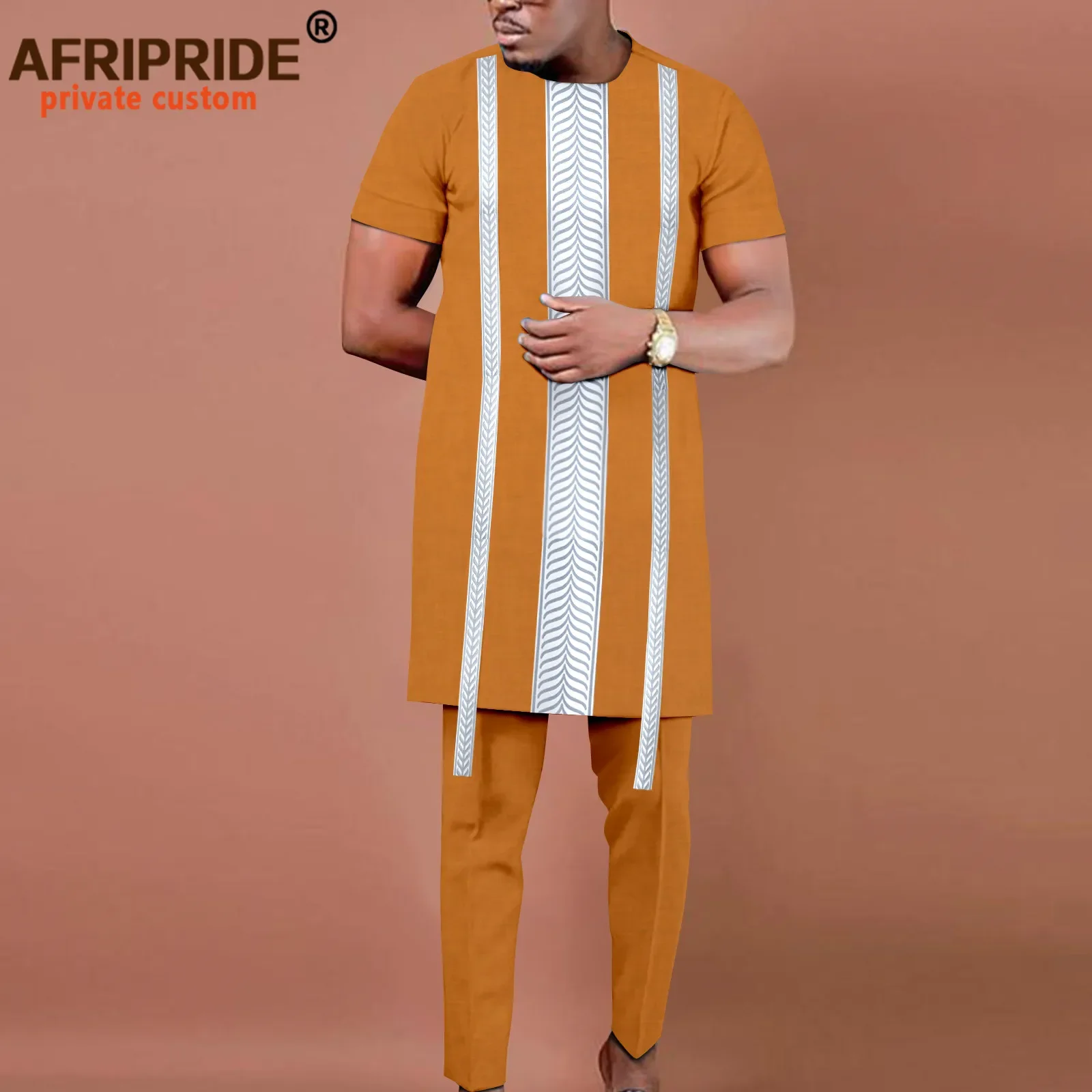 

African Clothes for Men Shorts Sleeve Embroidery Tops and Pants 2 Piece Set Dashiki Outfits Plus Size Casual Tracksuit A2216126