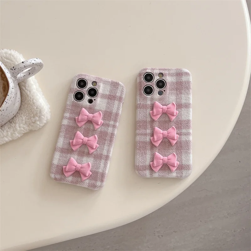 Fashion Pink bow Wool Plaid Phone Case For iPhone 16 Pro 13 14 15 Pro Max Cover Soft Fabric Case Women For Apple 15 16 Plush Fun