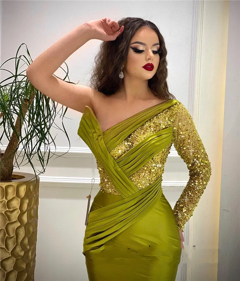 2023 Fashion Charming chartreuse Sequins One Shoulder Long Sleeve Mermaid Evening Dress Satin Pleated Prom Dresses فساتين السهرة