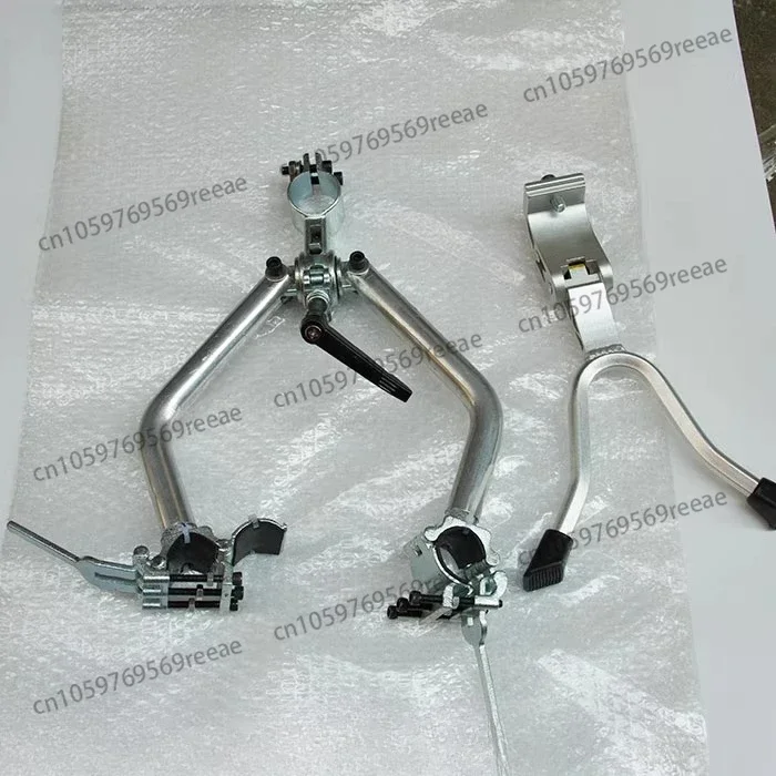The Sports Wheelchair Features An Easily Detachable Drive Head Component and A Traction Head Electric Vehicle Head Linkage Frame